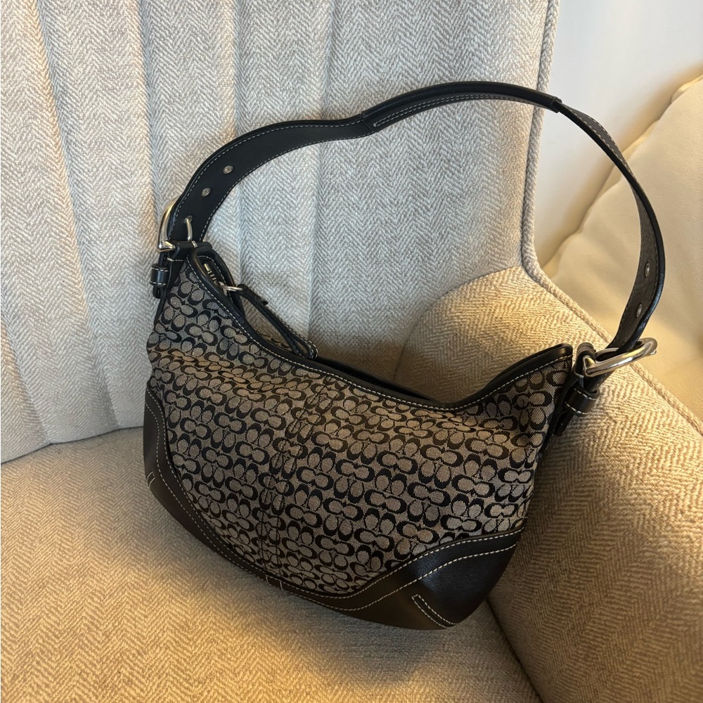 Vintage COACH Y2K Black SoHo Mini 6351 Small Hobo Signature C